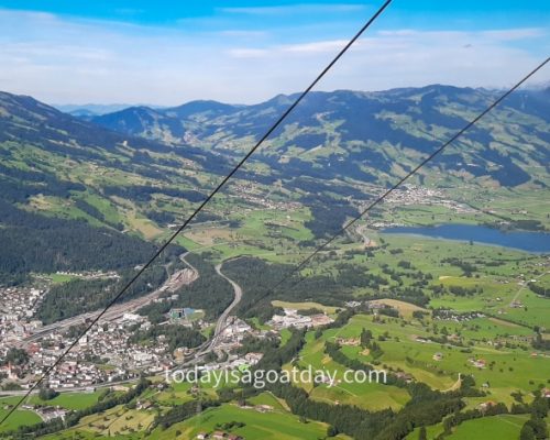 Rigi Hiking Trails, view from cable car from Scheidegg to Kräbel