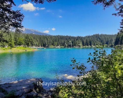 Hiking in Graubuenden, Caumasee