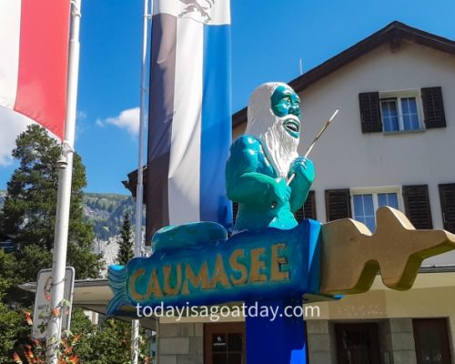 Hiking in Graubuenden, Caumasee sign in Flims