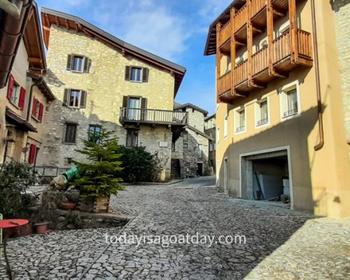 Top hike in Ticino, cobblestone ground in Brè, little piazza