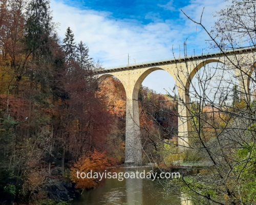 Hiking in St. Gallen, view of the Sitterviadukt bridge