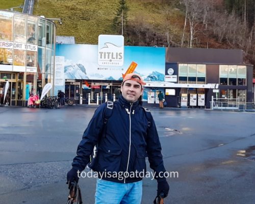 Hiking trails in Engelberg, man standing at cable car station